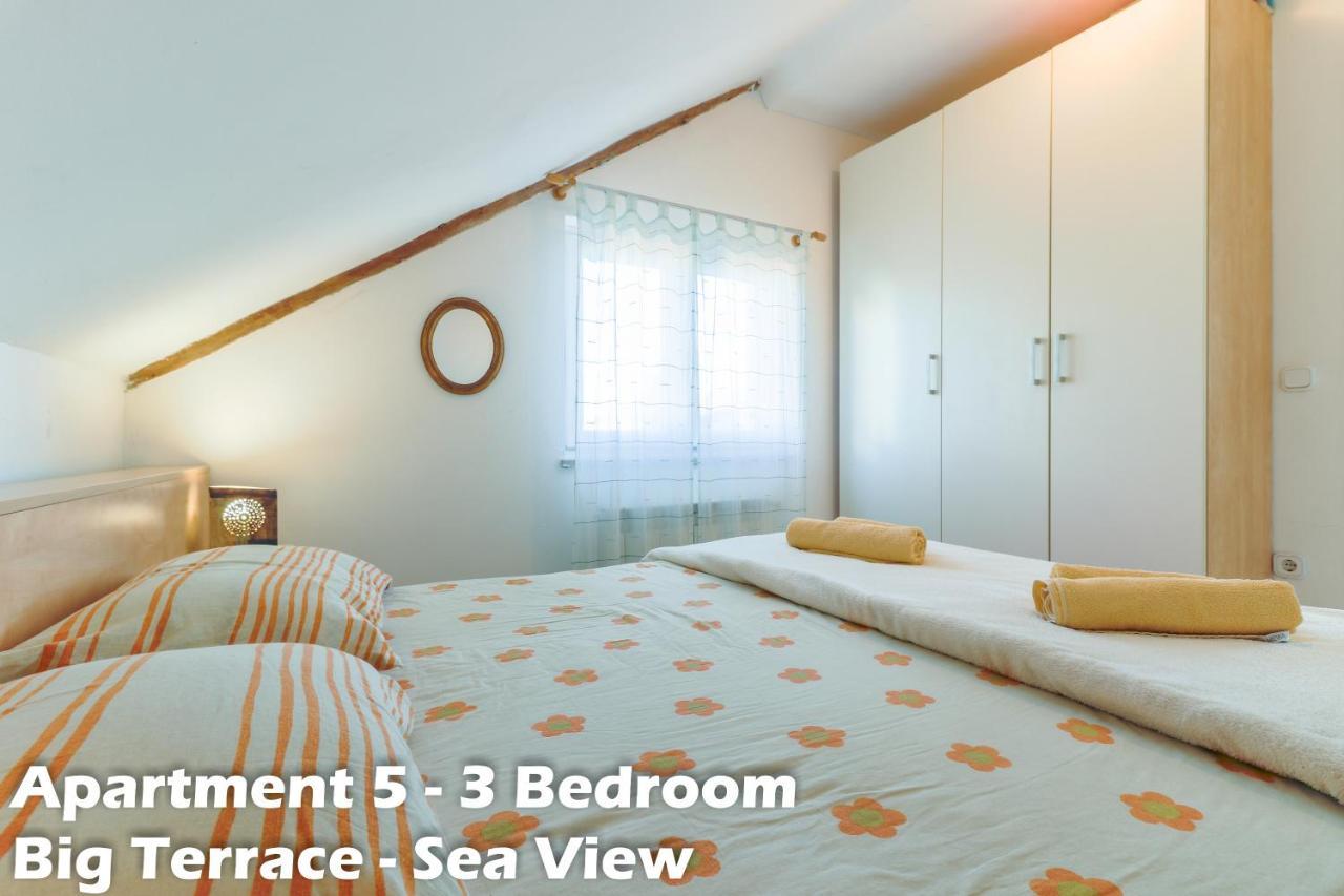 Art Apartments Vrsar Eksteriør bilde