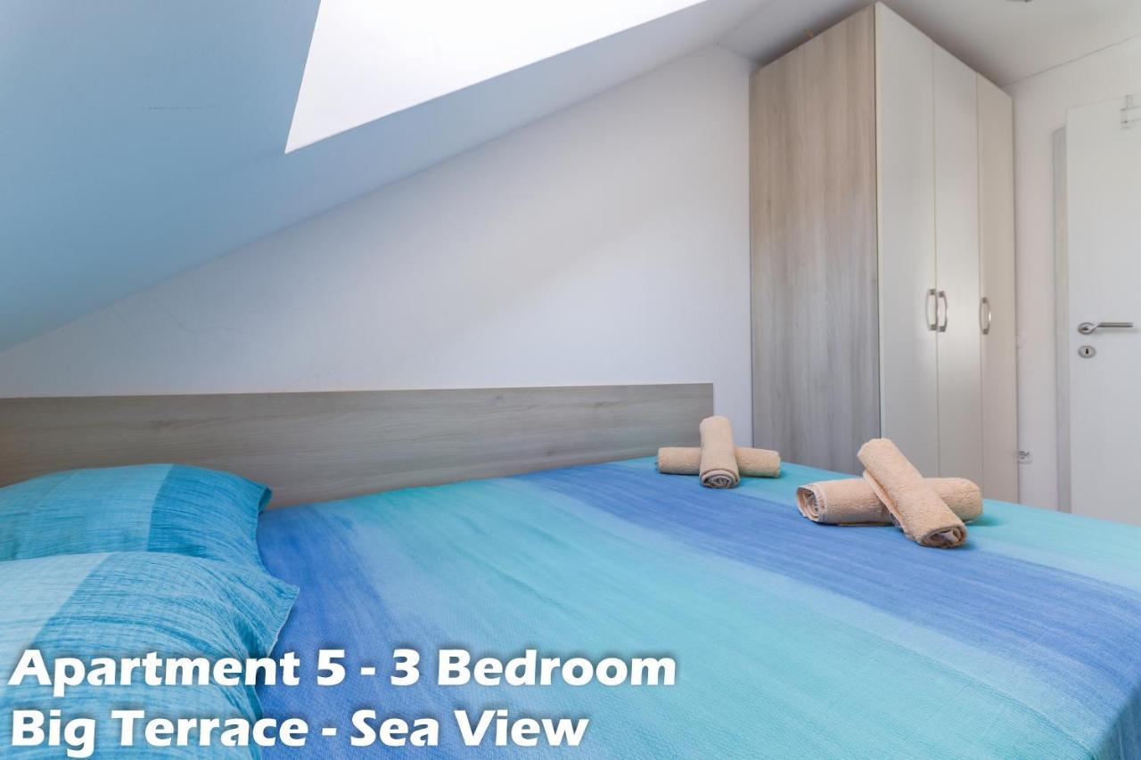 Art Apartments Vrsar Eksteriør bilde
